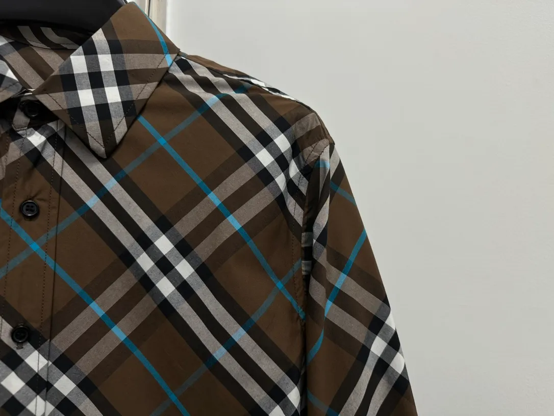 【 1:1】 【Burberry】 24ss New Arrival 100% ， Wear-Resistant 。 ， ， ， 。 Size：S-XL